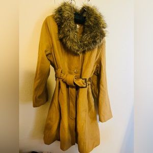 Plus size Avenue hooded jacket